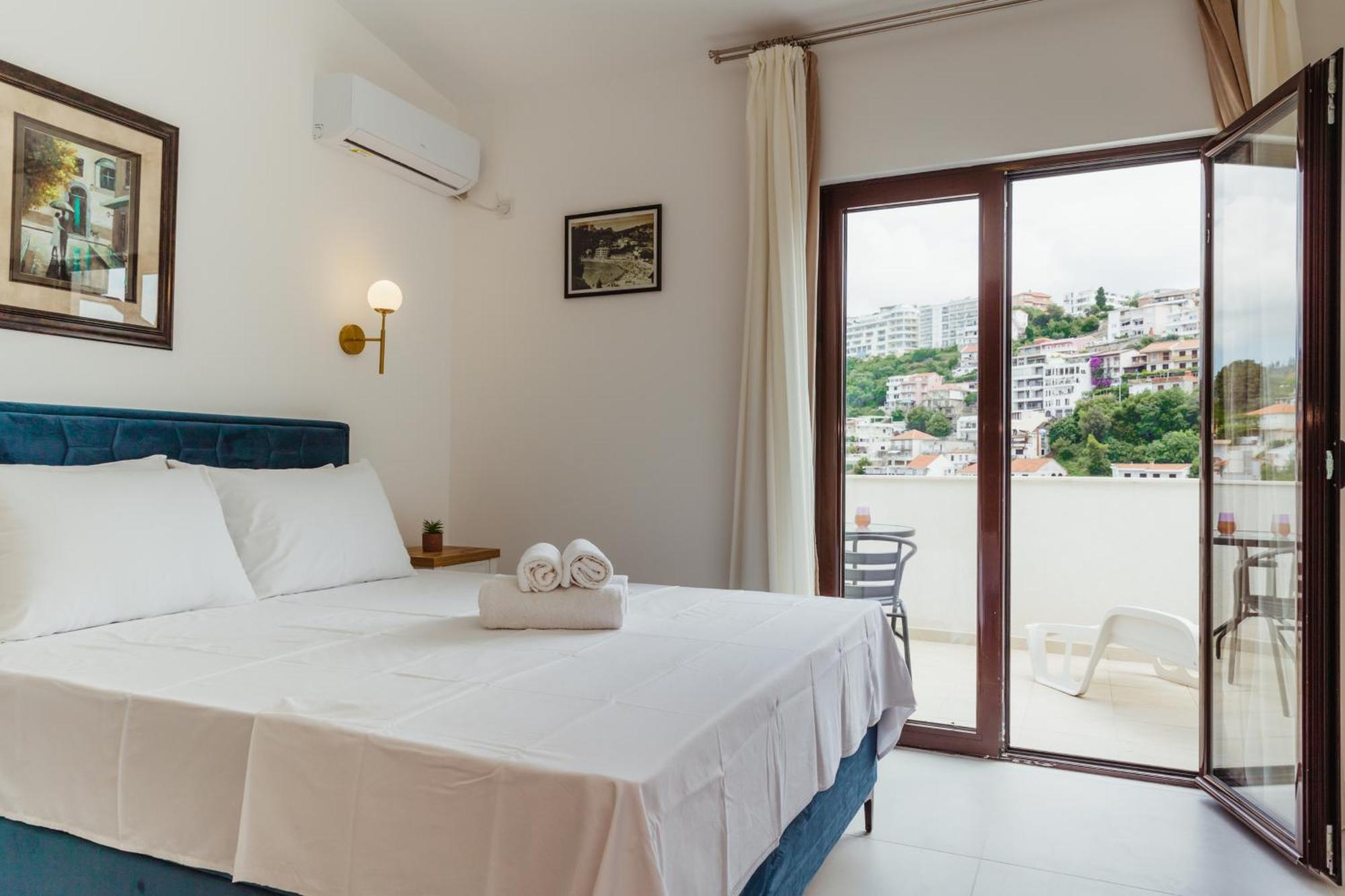 Barba Apartments Ulcinj Bagian luar foto